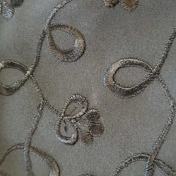 Vintage Lucille Chang Embroidered Midi Dress Size Medium - Picture 10 of 12